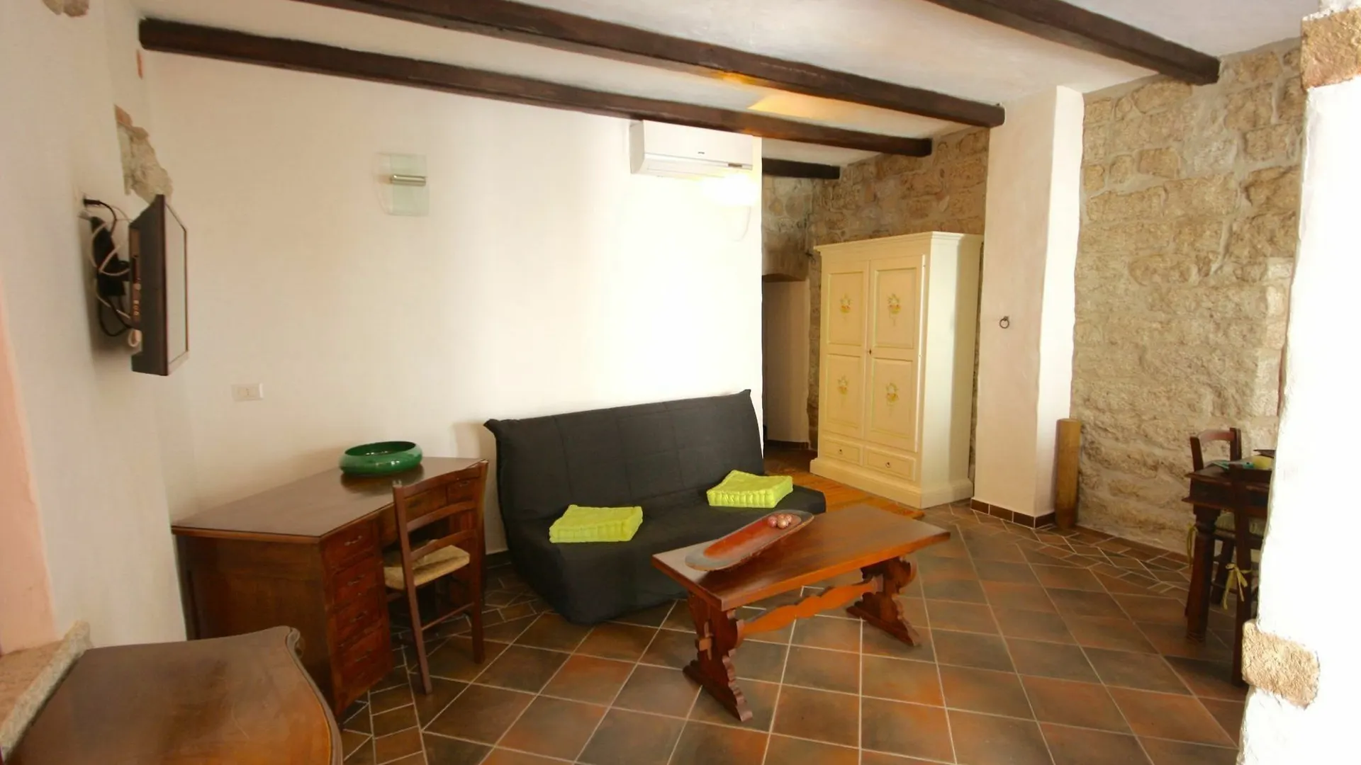 Amsicora 8 Hotel Olbia 3*,  Italy